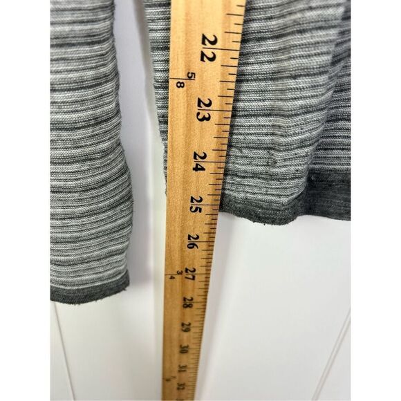 Lilla P Long Sleeve Striped Gray Round Neck Cotton Blend Top‎ Size L - Picture 3 of 7